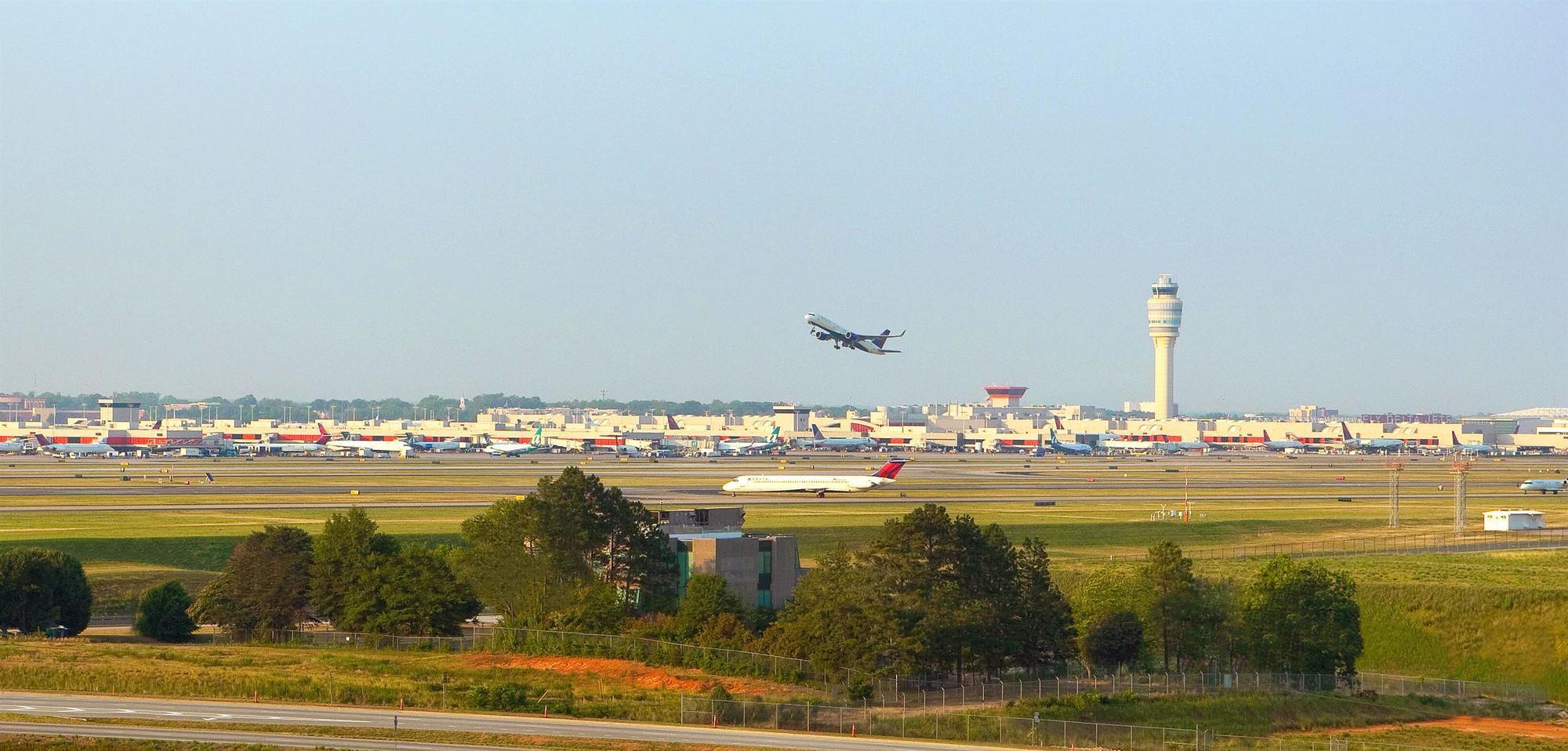Sheraton Atlanta Airport Hotel College Park Eksteriør bilde